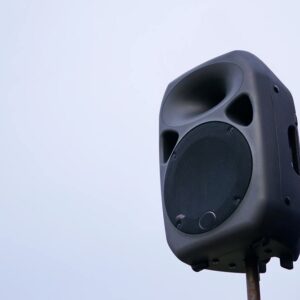 4 potential effects of exposure to outdoor speakers on one’s ears